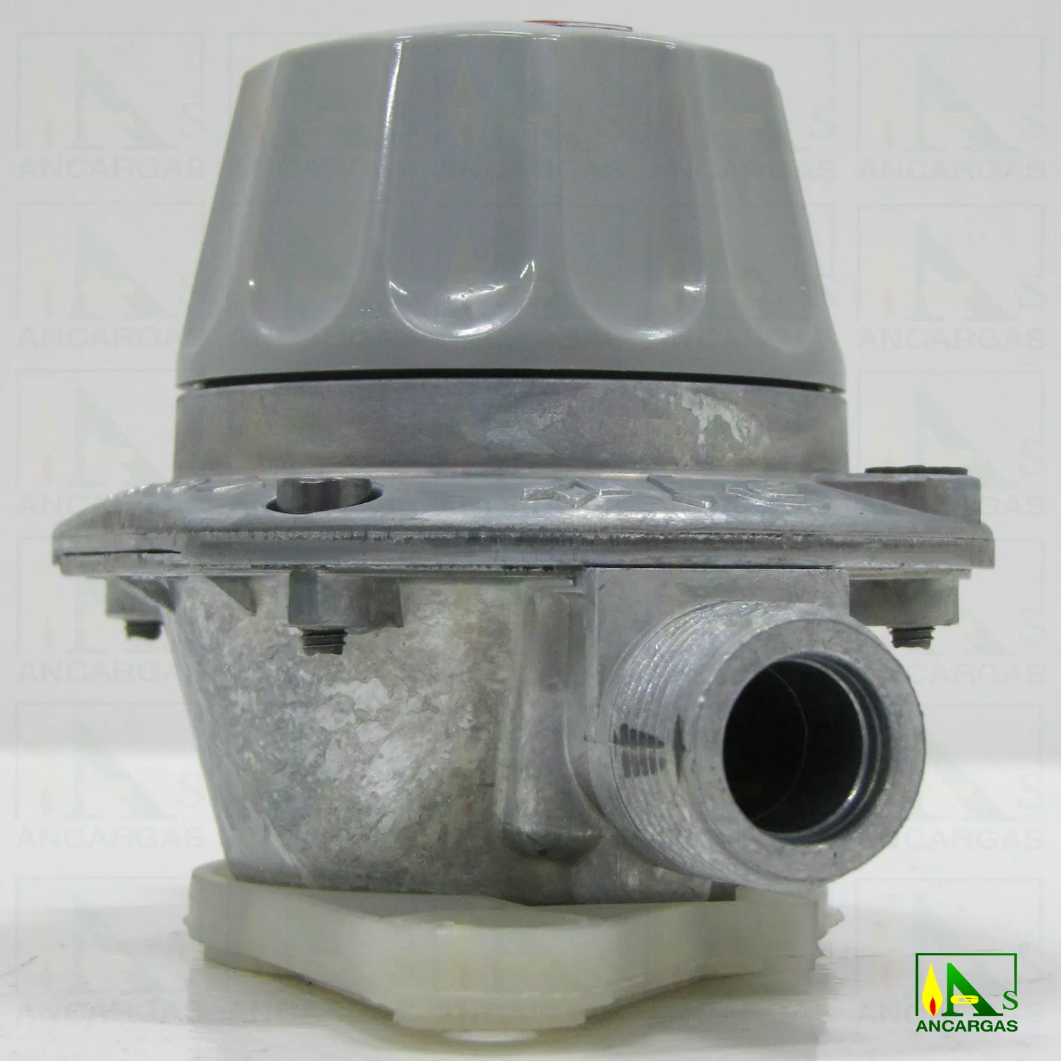 Regulador convertible Clesse 22 o 37 mbar 4kg RBPS S22-37 - Imagen Web de Ancargas ©