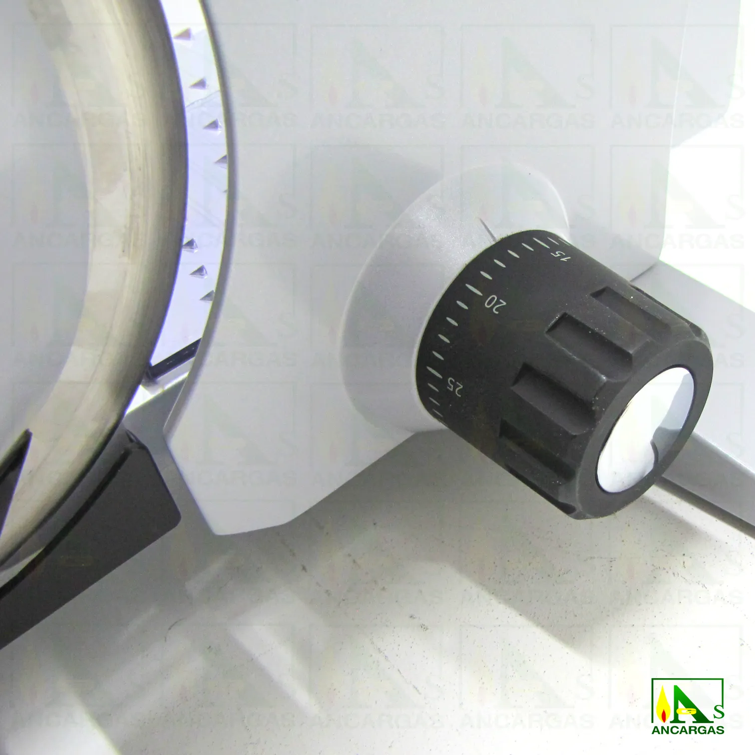 CORTAFIAMBRES ELECTRICA AXIA PLUS 75 W - Imagen Web de Ancargas ©