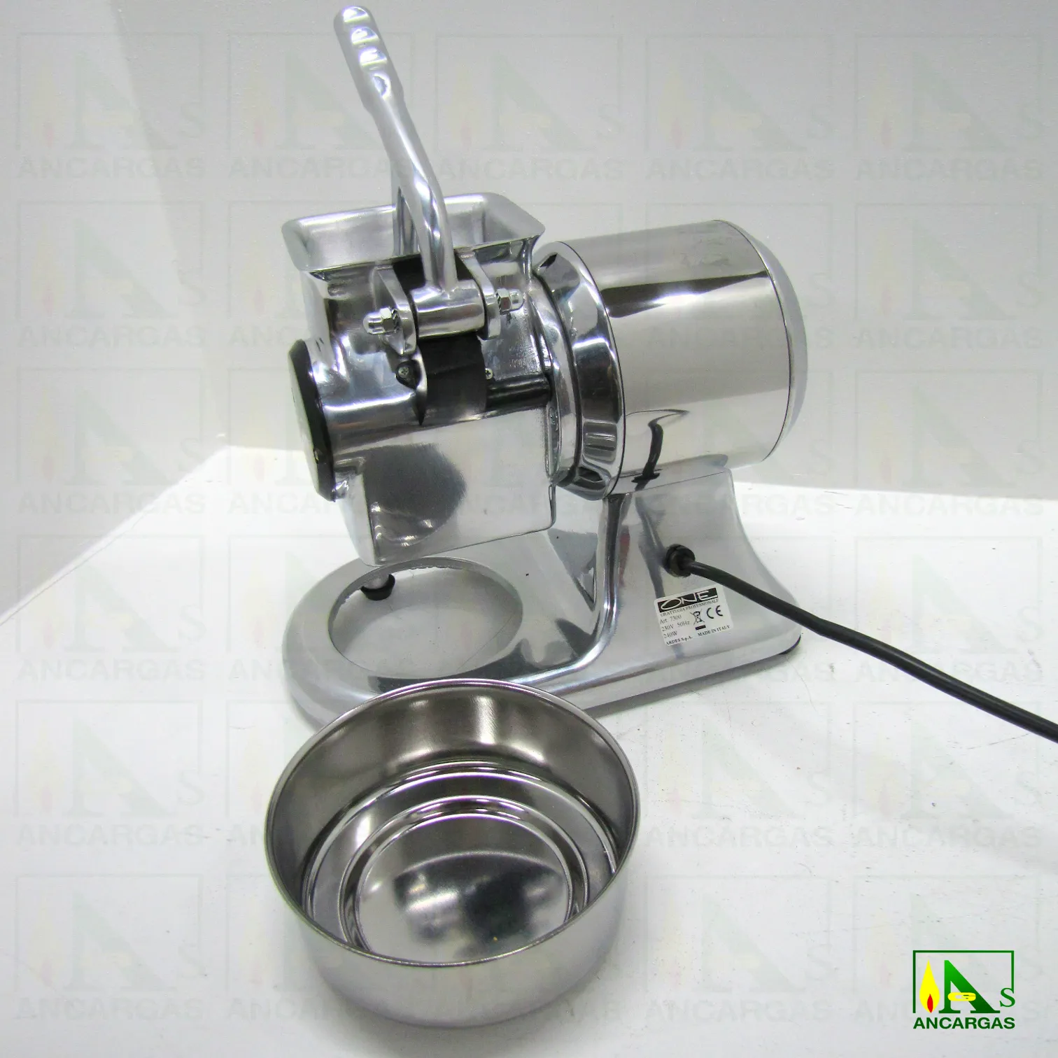 Rallador de queso semiprofesional 240W - Imagen Web de Ancargas ©