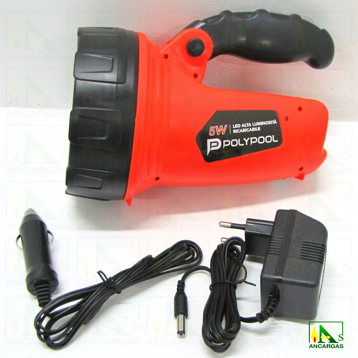 Ardes PolyPool Linterna LED Recargable - Imagen Web de Ancargas ©