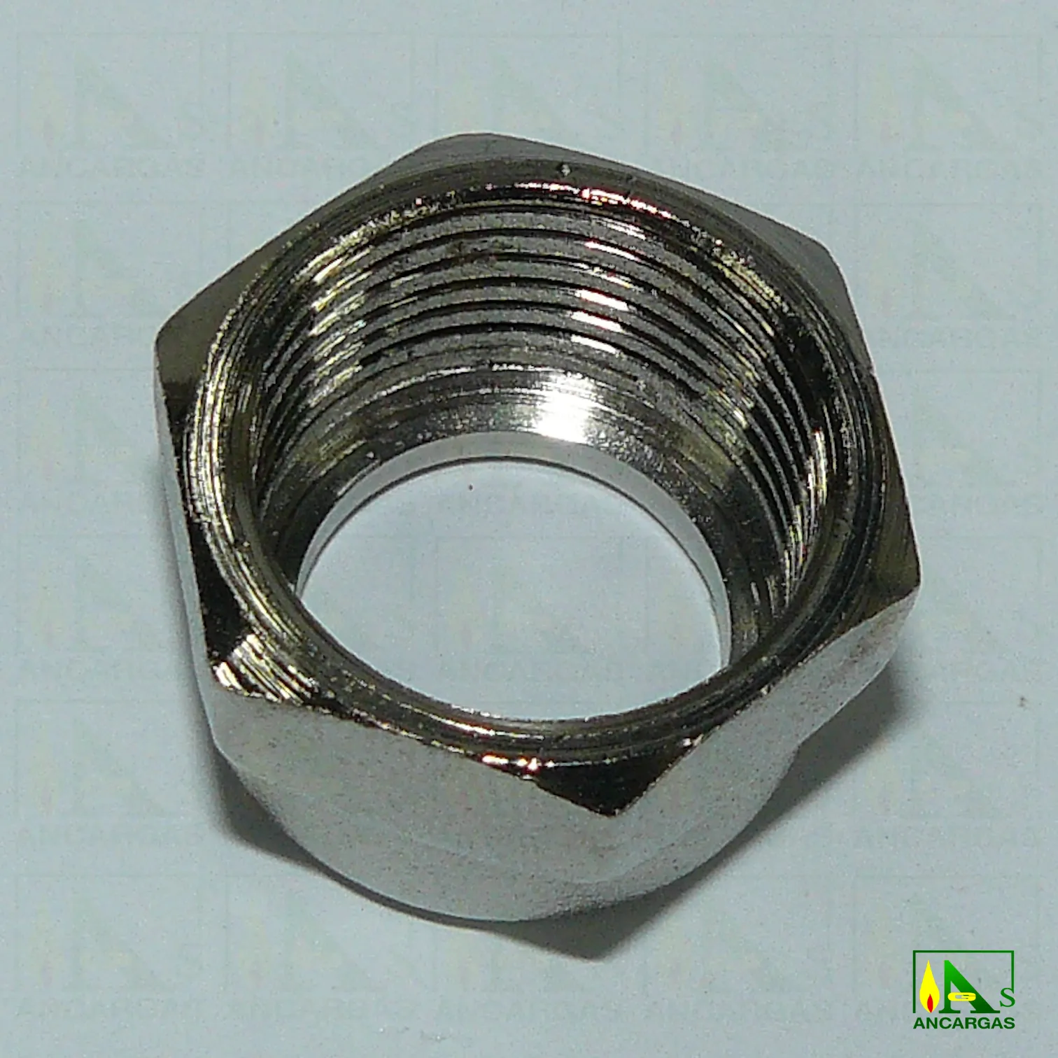 Tuerca cromada - Imagen Web de Ancargas ©